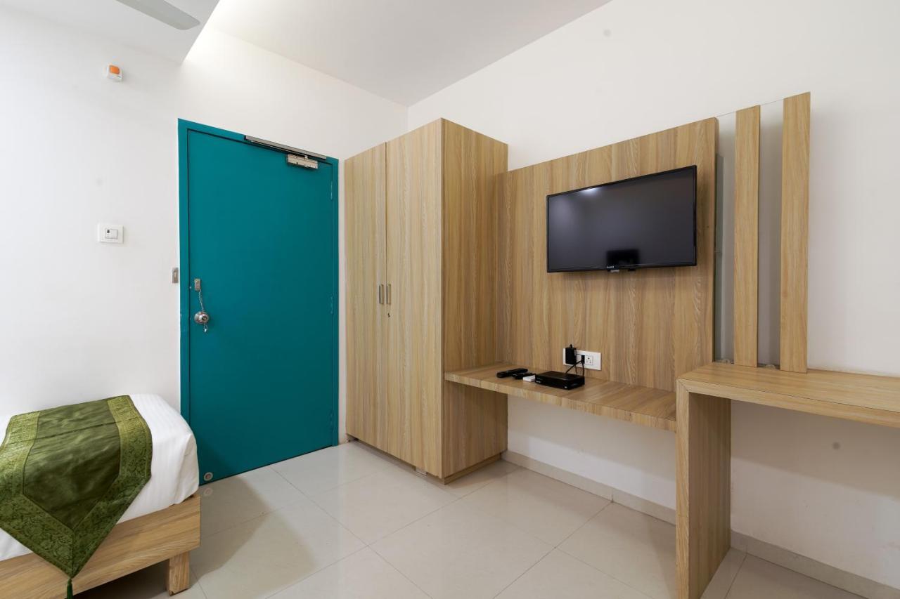 The Perch Hotel Visakhapatnam Exterior photo
